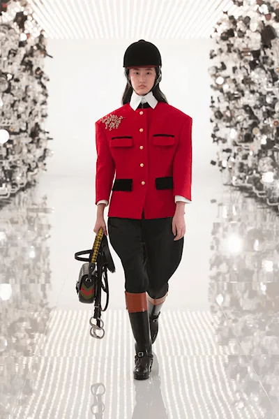 Look 11